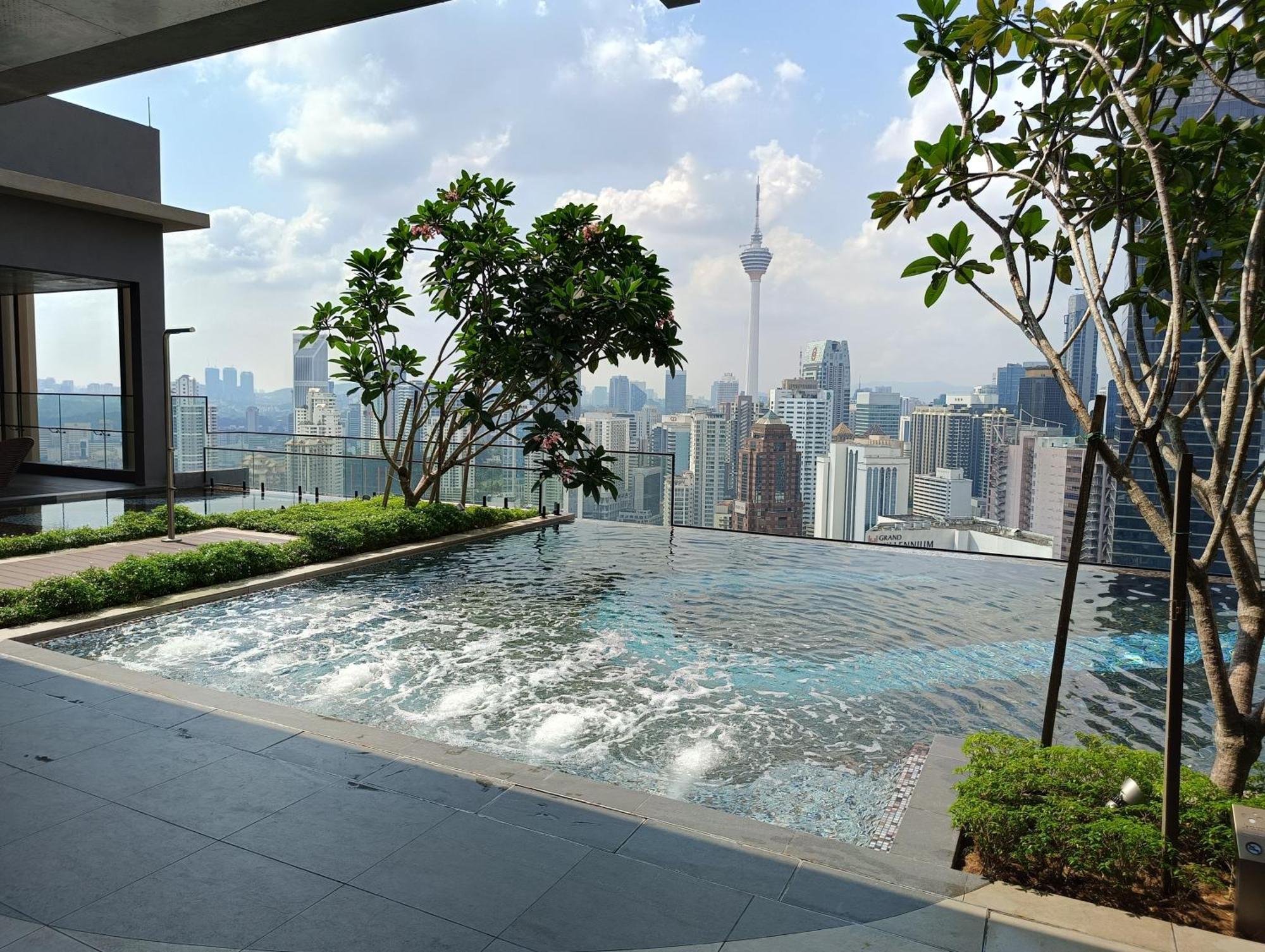 Klcc Suites At Axon Residence Kuala Lumpur Exterior photo