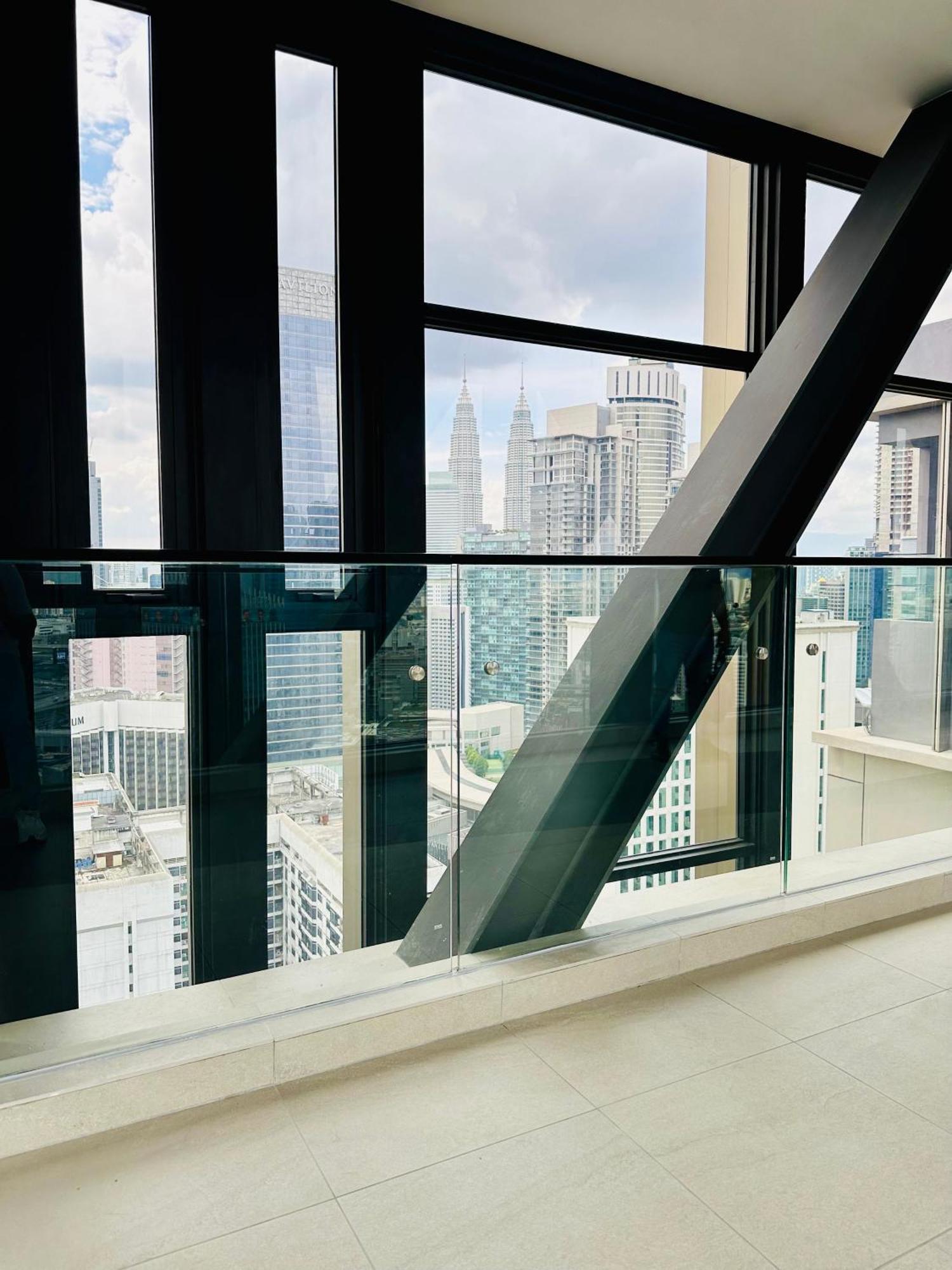 Klcc Suites At Axon Residence Kuala Lumpur Exterior photo