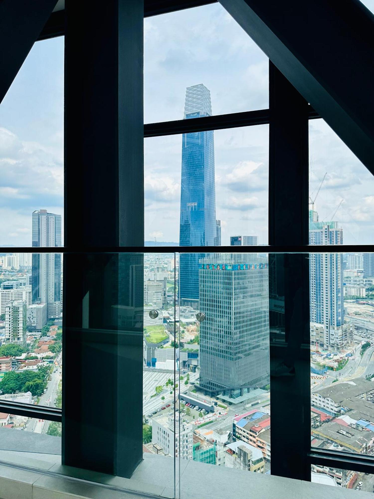 Klcc Suites At Axon Residence Kuala Lumpur Exterior photo