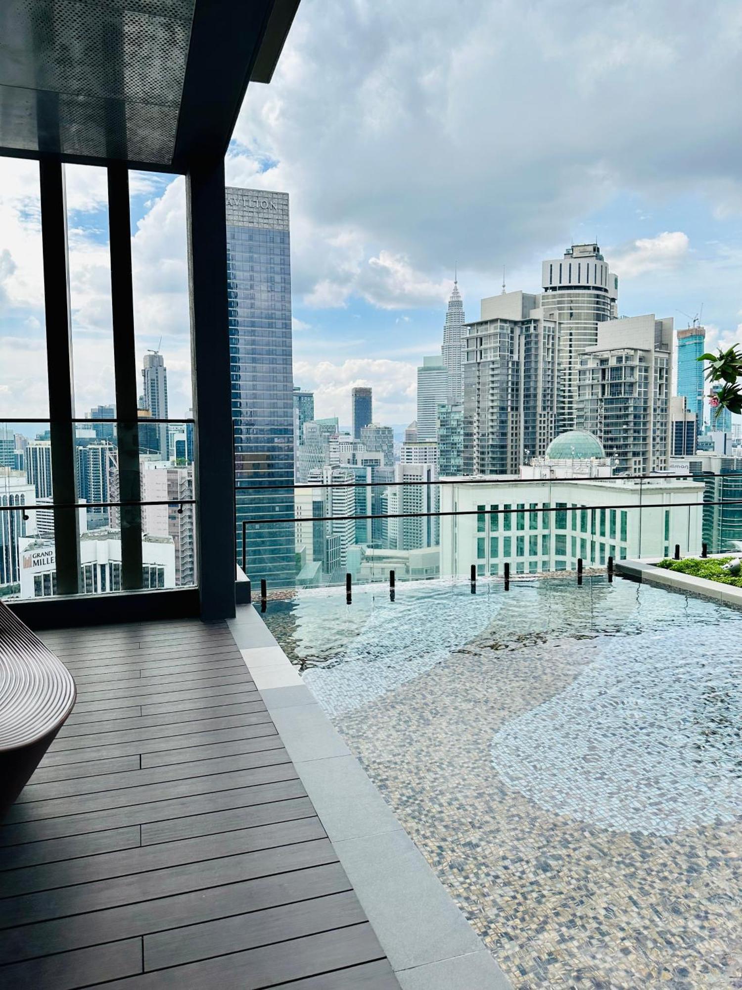 Klcc Suites At Axon Residence Kuala Lumpur Exterior photo